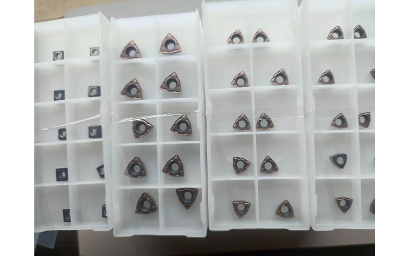 高效快速 U钻数控刀粒WCMX050308/040208/SPMG090408，助您精准钻孔！